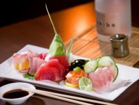 SUSHI SAKE SASHIMI PLATTER