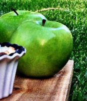 Apples for the Cinnamon Apple Millet Oatmeal