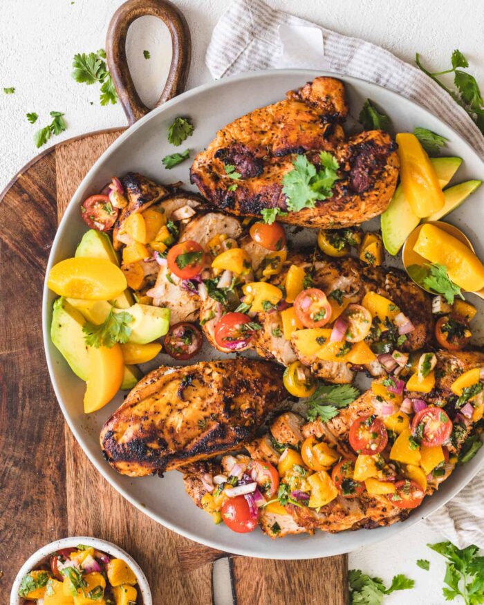 Grilled Baja Chicken with Peach and Chile Salsa - The Bikini Chef