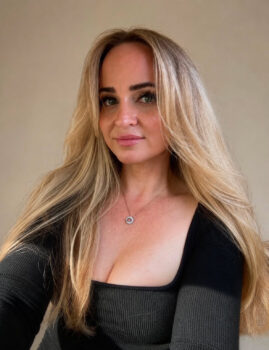 Catherine Went Americas Next Bikini Chef contestant